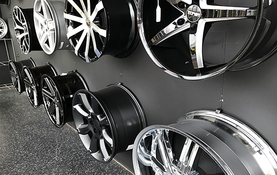 Uncle Sam Auto Repair | Westbank Auto Repair | Auto Repair Gretna LA, Louisiana: Uncle sam Auto Repair in Gretna Louisiana Auto Repair Gretna LA - Oil Changes, Brake Repairs | NEW and USED TIRES | AUTO CARE